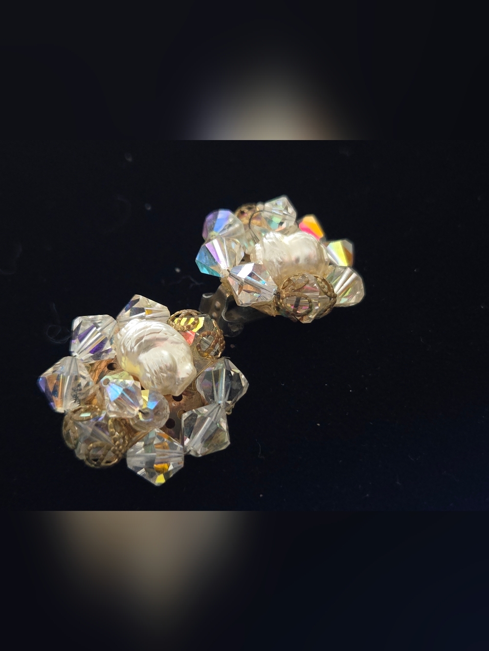 Vintage Crystal and Pearl Cluster Clip On Earrings - Gold Tone